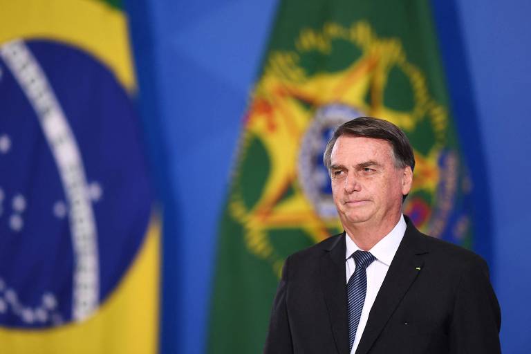 Bolsonaro deve manter emendas de relator em 2023 em mais de R$ 19 bi