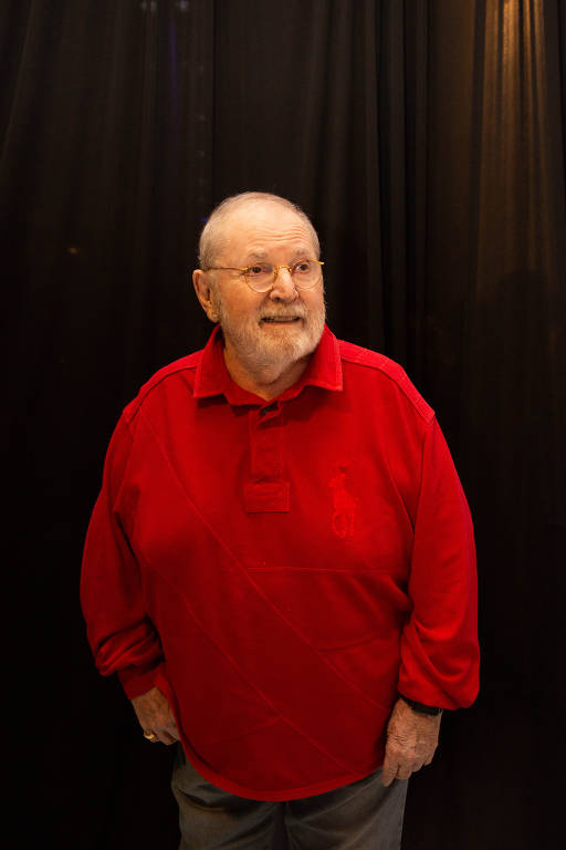 Jô Soares faz sessão de autógrafos do lançamento do livro O livro de Jô - volume 2 - Uma autobiografia desautorizada no Unibes Cultural