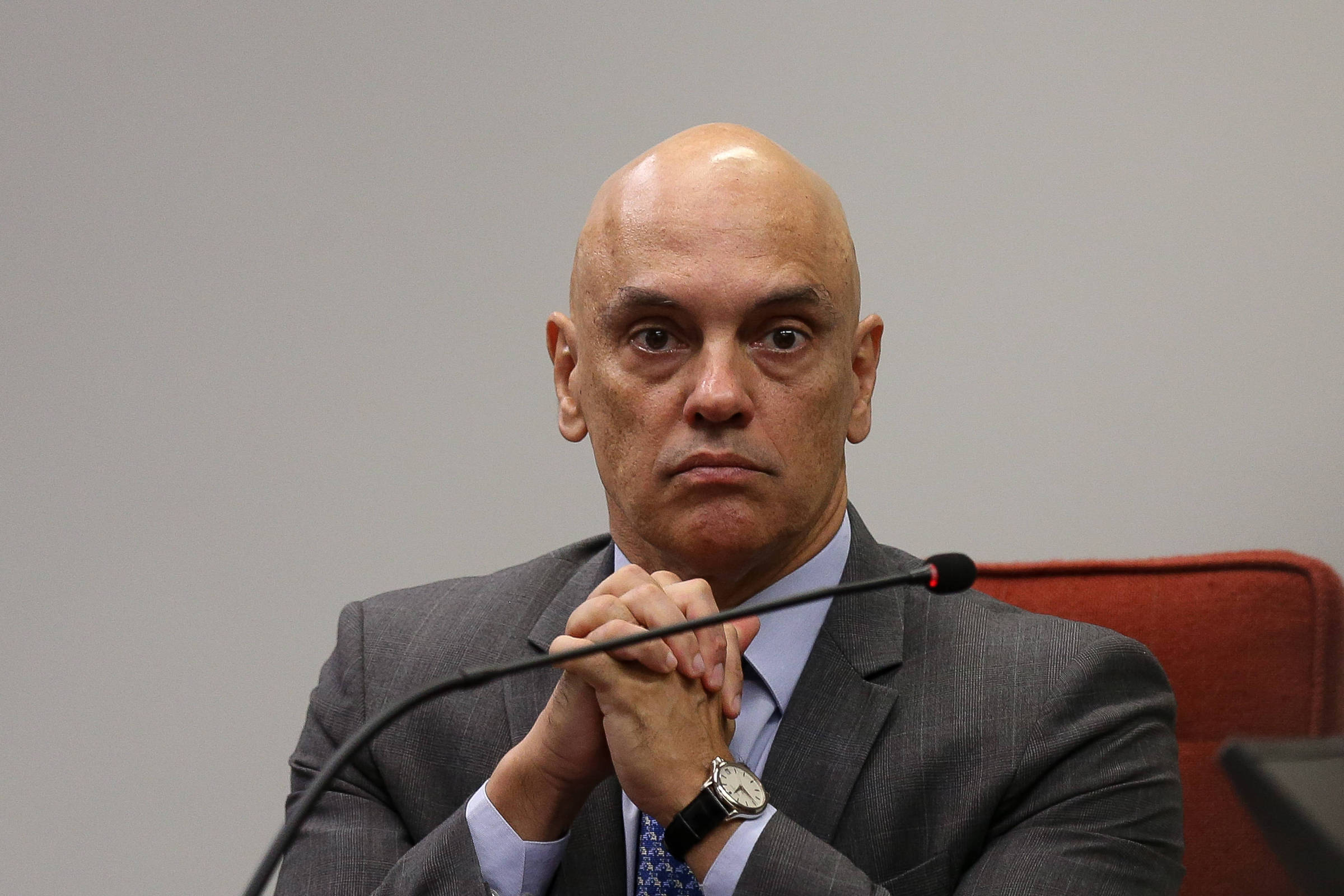 O mistério da decisão de Moraes – O Bastidor