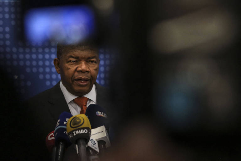 Eleição em Angola 20 anos após fim da guerra tenta tirar democracia da geladeira