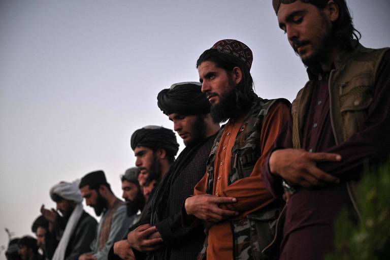 Religioso defensor de direitos femininos morre em ataque do EI no Afeganistão