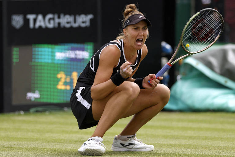 Bia Haddad vence tenista número 1 do mundo e avança no WTA 1000 de Toronto