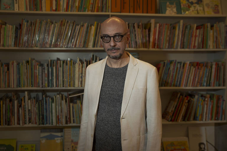 O escritor Sérgio Rodrigues