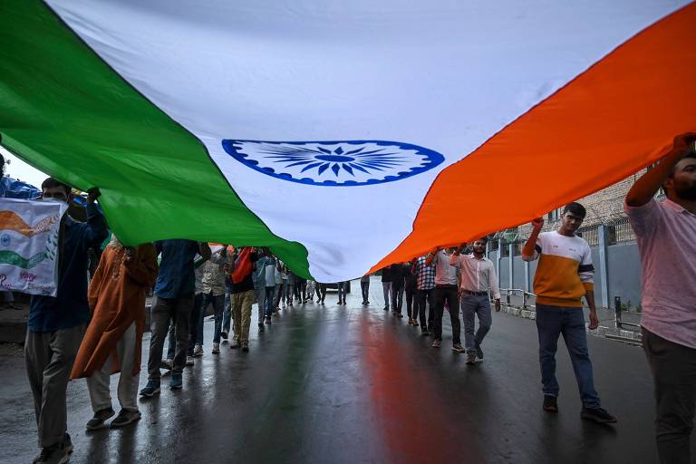 Índia marcha em direção a 'Aatmanirbharta' em seus 75 anos de independência