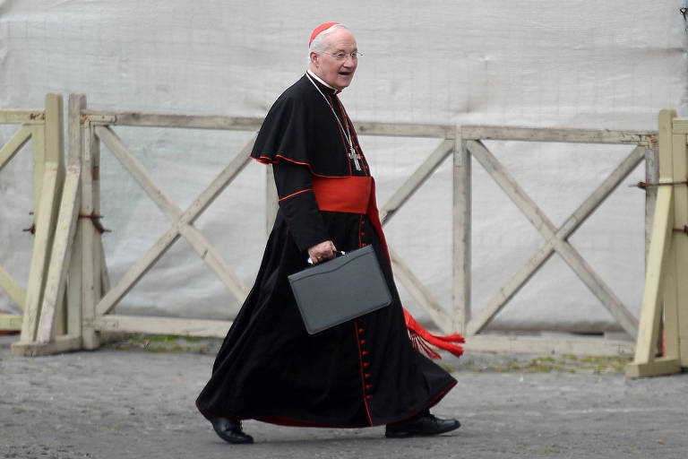 Cardeal canadense com alto cargo no Vaticano é acusado de abuso sexual