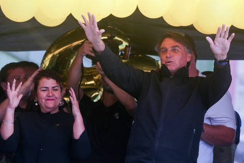 Brazil's President and candidate for re-election Jair Bolsonaro attends a campaign rally, in Juiz de Fora, Brazil August 16, 2022. REUTERS/Ricardo Moraes ORG XMIT: GDN