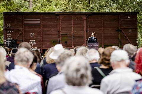 Dutch State Secretary for Public Health, Welfare and Sport Maarten van Ooijen makes a speech during a commemoration of the first train transport, eighty years ago, of 1137 Jews sent to Auschwitz from Camp Westerbork, in Camp Westerbork on July 15, 2022. (Photo by Sem van der Wal / ANP / AFP) / Netherlands OUT ORG XMIT: 451820072