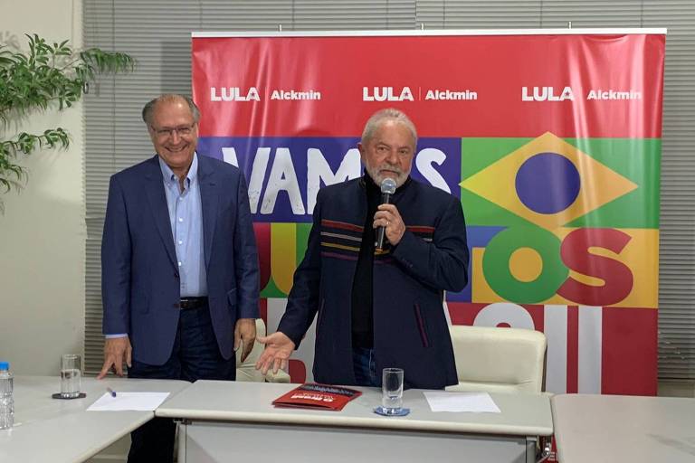O ex-presidente Lula e seu vice, o ex-governador Geraldo Alckmin (PSB)