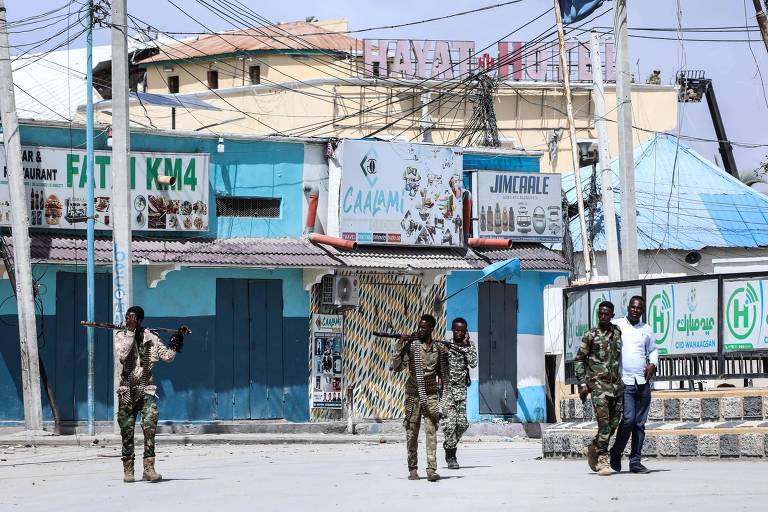 Ataque terrorista em hotel na Somália termina com 21 mortos e 117 feridos