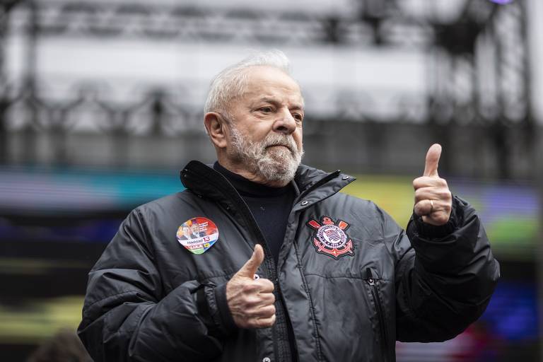 Luiz Inácio Lula da Silva durante lançamento oficial de sua candidatura, no Anhangabaú