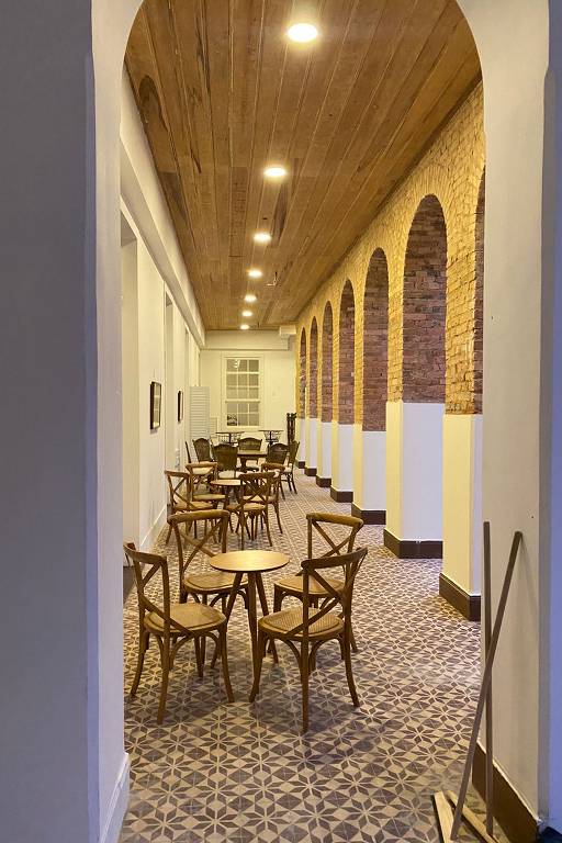 O São Vicente Residence manteve os pisos do século 19 e demais materiais originais do Seminário São Vicente de Paulo, em Petrópolis (RJ)