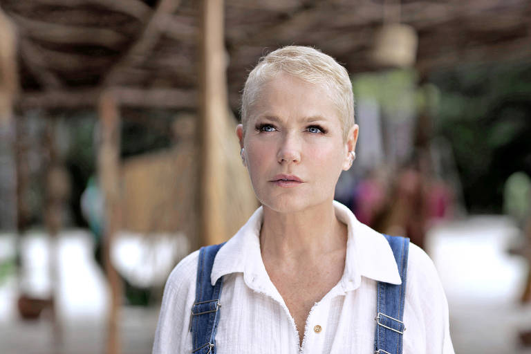 Xuxa Meneghel em cena da primeira temporada da série Tarã 