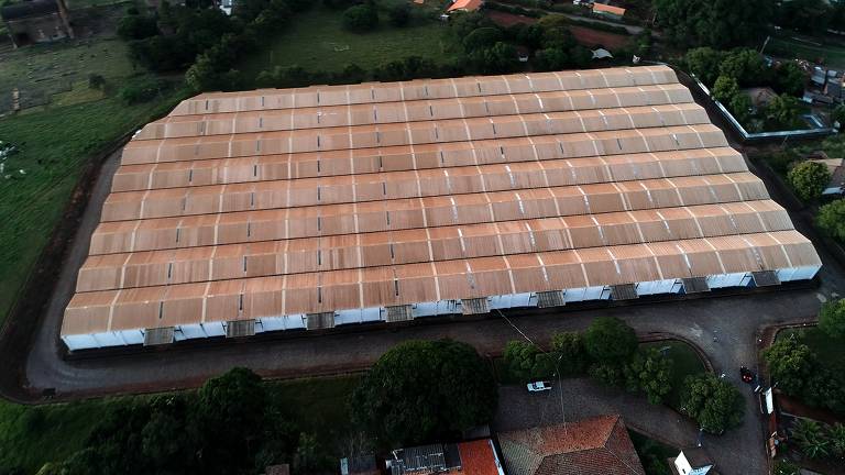 Galpão do governo federal em Bernardino de Campos (SP) tem 17,1 mil m² e está localizado em terreno com 40,4 mil m²