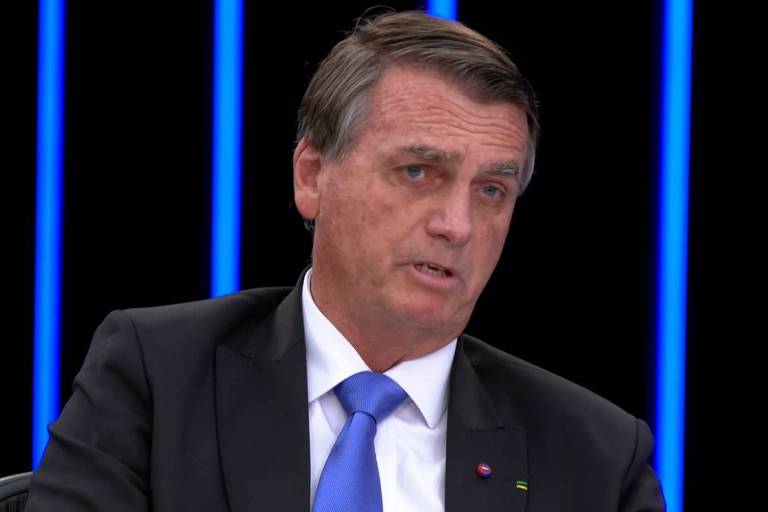 Lupa: Bolsonaro cita no JN informações falsas sobre fraude nas urnas e Covid-19
