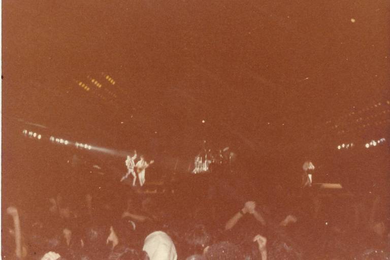 Fotografia da década de 80 de show de Queen