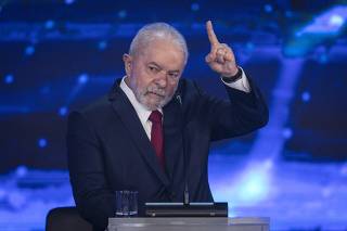 Lula durante debate na TV Bandeirantes