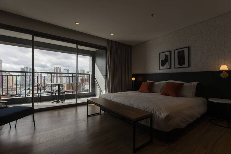 Um dos quartos do edifício Platina 220, o prédio mais alto de São Paulo, localizado no Tatuapé, na zona leste