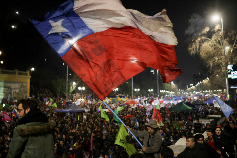 Chile tem último dia de campanha antes de plebiscito de nova Constituição