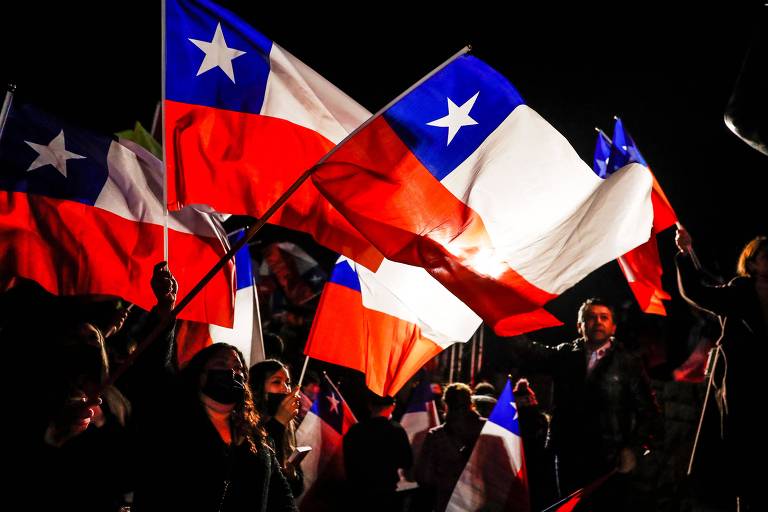 Chile vai às urnas para votar nova Constituição e pôr mobilização popular à prova