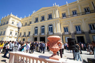 Fachada recuperada do Palácio de São Cristóvão, sede do Museu Nacional, é reaberta