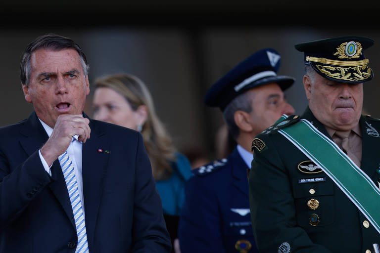 Ex-chefe do Exército depõe à PF por 7 horas como testemunha sobre planos golpistas de Bolsonaro