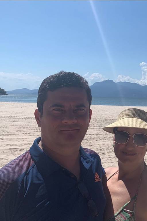 O ex-juiz Sergio Moro e a mulher, Rosângela Moro