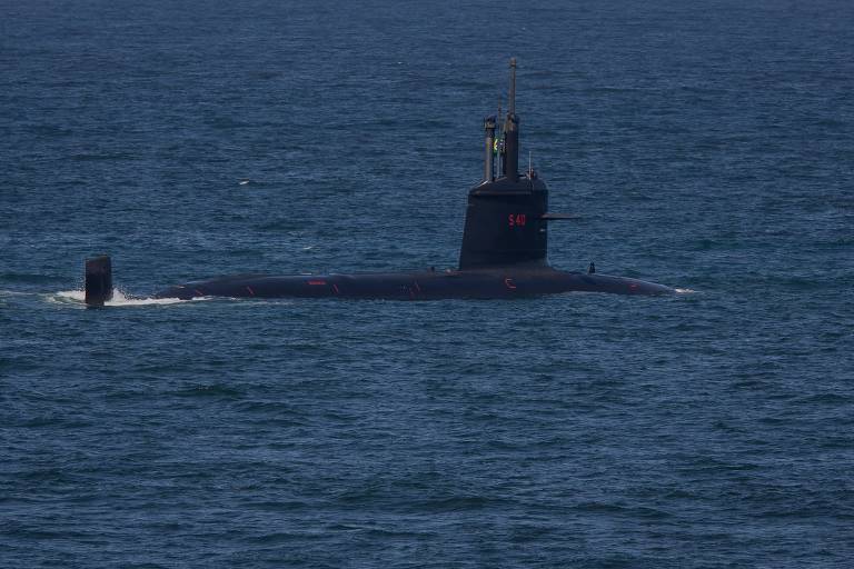 Submarino Riachuelo durante ato em comemoração ao 7 de Setembro na praia de Copacabana