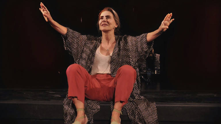 Maitê Proença na peça "O Pior de Mim", durante a pandemia