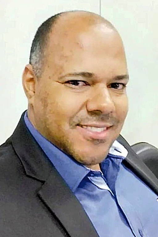 Davi Augusto de Souza, 40, foi baleado em 31 de agosto pelo policial Vitor da Silva Lopes durante culto na Congregação Cristã no Brasil (CCB) de Goiânia, após desavenças políticas entre seu irmão e o pastor da igreja