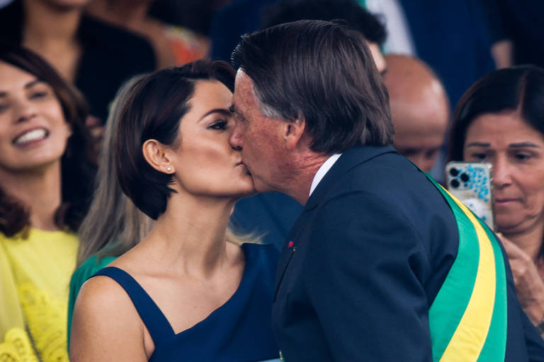 Bolsonaro disse à Playboy que já 'brochou'