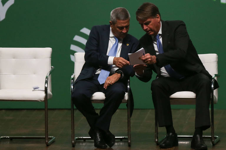 Jair Bolsonaro (PL) e seu vice, General Braga Netto, durante encontro da CNA (Confederação Nacional da Agricultura)