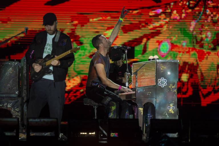 Show da banda Coldplay, no palco Mundo, durante o terceiro dia do segundo final de semana do festival Rock in Rio, no Parque Olímpido, na zona oeste do Rio de Janeiro