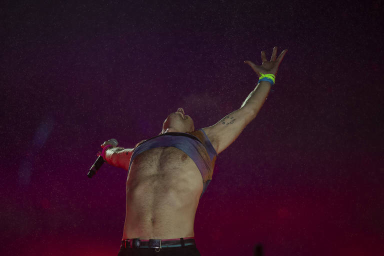 Coldplay no Rock in Rio faz show apoteótico com luzes e a potência de Chris Martin