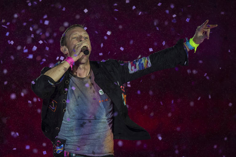 O cantor Chris Martin durante show da banda Coldplay no Rock in Rio