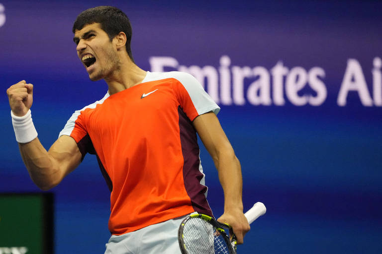 Carlos Alcaraz durante a final do US Open neste domingo (11) 