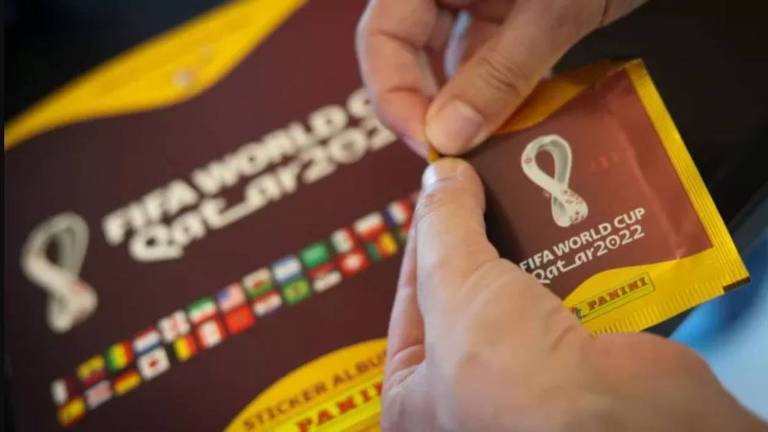Envelope de figurinhas do álbum da Copa do Qatar-2022