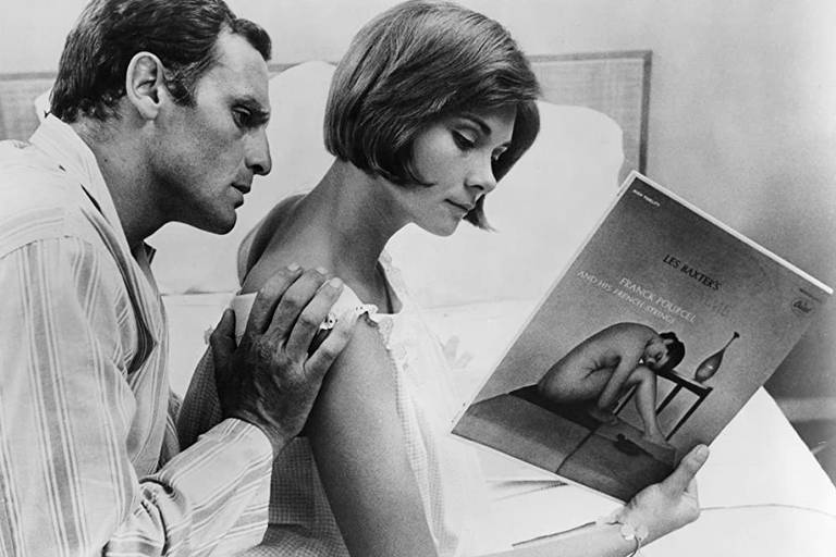 Cena do filme "Uma Mulher Casada" (1964) do cineasta Jean-Luc Godard