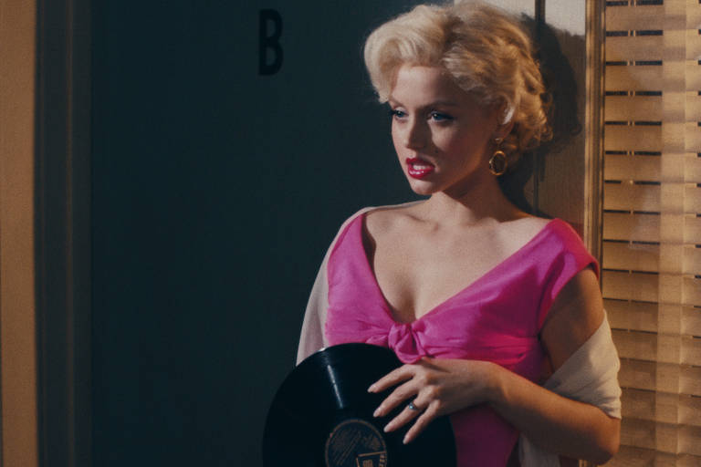 Ana de Armas vive Marilyn Monroe em 'Blonde'