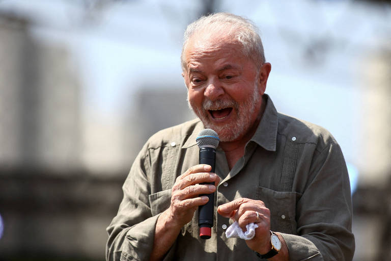 O ex-presidente Luiz Inácio Lula da Silva (PT) durante ato de campanha