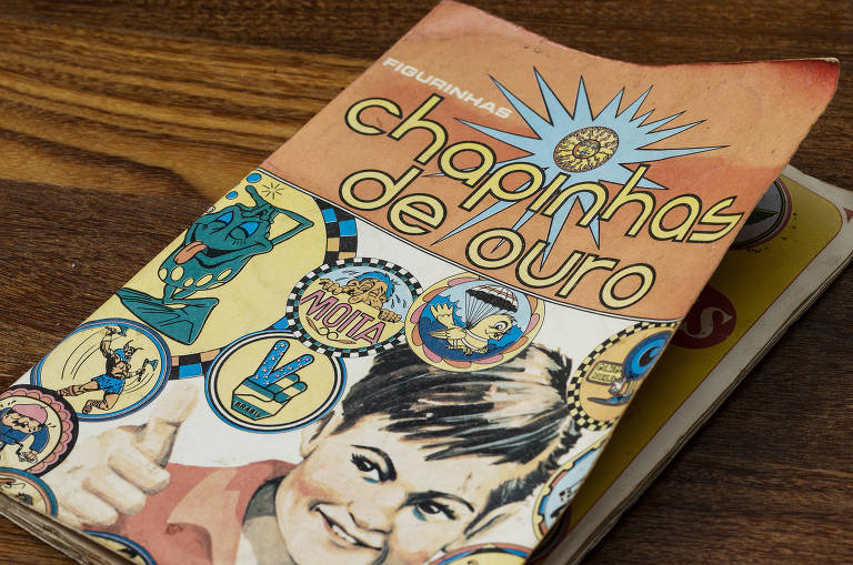 Detalhe do álbum de figuirinhas em metal Chapinhas de Ouro, de 1978.