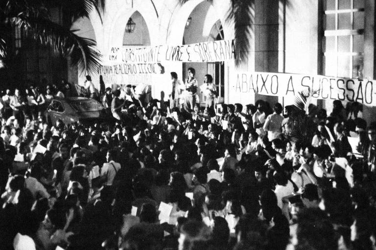 PUC-SP defende democracia 45 anos após invasão na ditadura