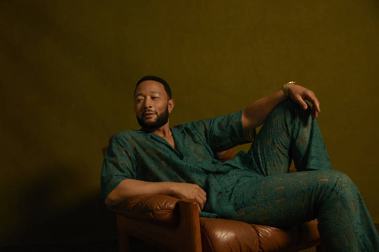 John Legend diz que Grammy seguirá racista caso artistas se afastem da premiação