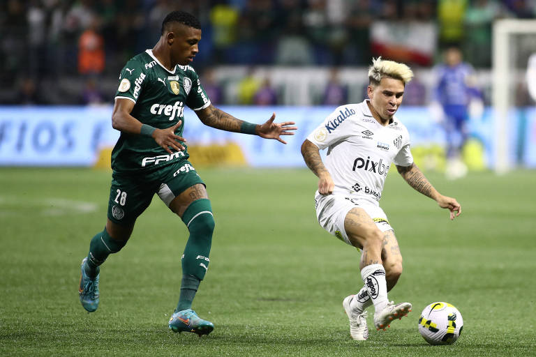 Palmeiras suporta Soteldo e faz gol de treinamento