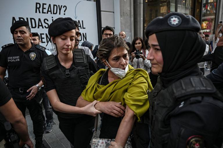 Protestos no Irã se encaminham para o terceiro mês – Monitor do Oriente