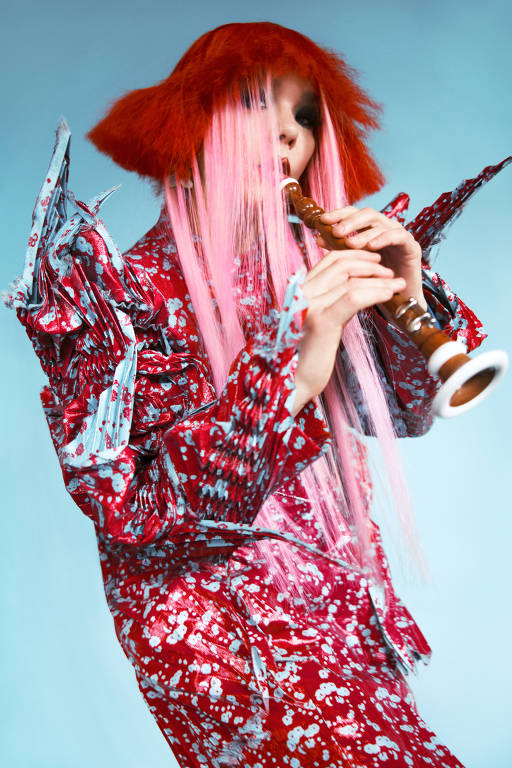Retrato de Björk, que lança o disco 'Fossora'