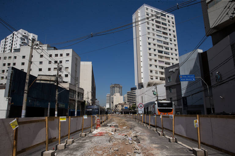 Obras de Requalificação da Av. Santo Amaro completam 4 meses de trabalhos, Secretaria Municipal de Infraestrutura Urbana e Obras