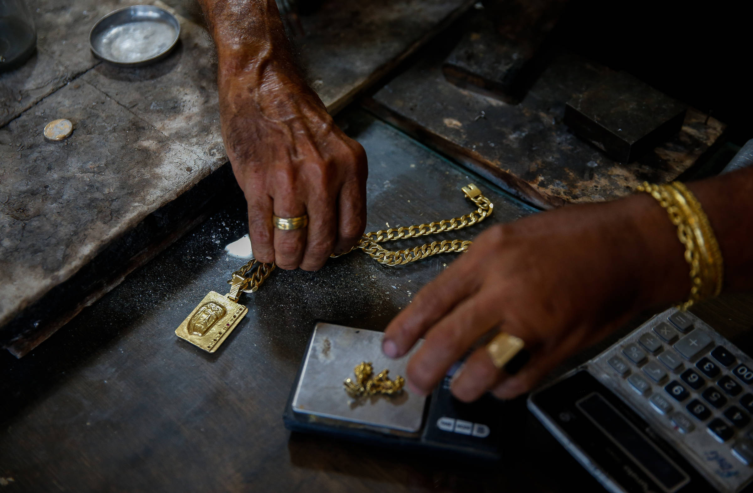 Preços recordes do ouro afetam demanda mundial por joias