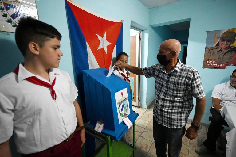 Cuba aprova casamento LGBTQIA+ e barriga de aluguel em referendo
