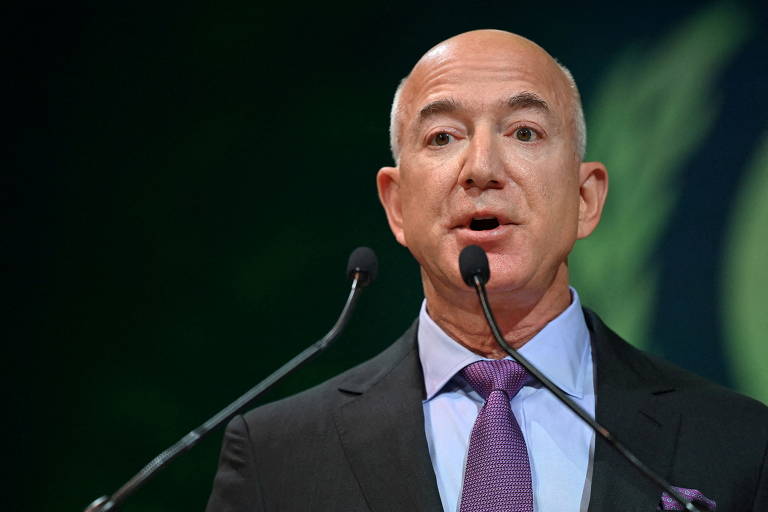 Jeff Bezos, fundador da Amazon, perdeu a liderança do ranking pela primeira vez desde 2017, ocupando o segundo lugar, com US$ 151 bilhões