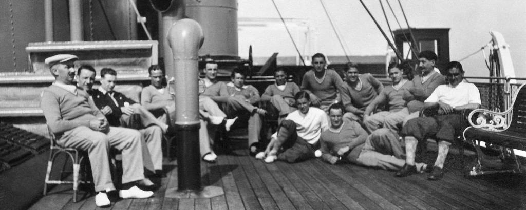 Jogadores da França durante a viagem da delegação do país para o Uruguai, em 1930
